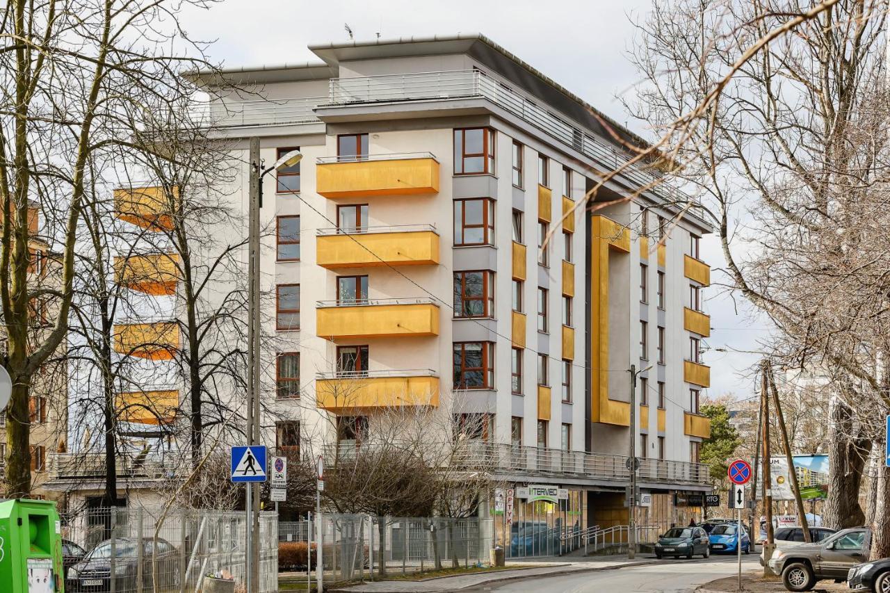 Apartamento Dzielnica XIII Podgórze Kraków by Renters Exterior foto