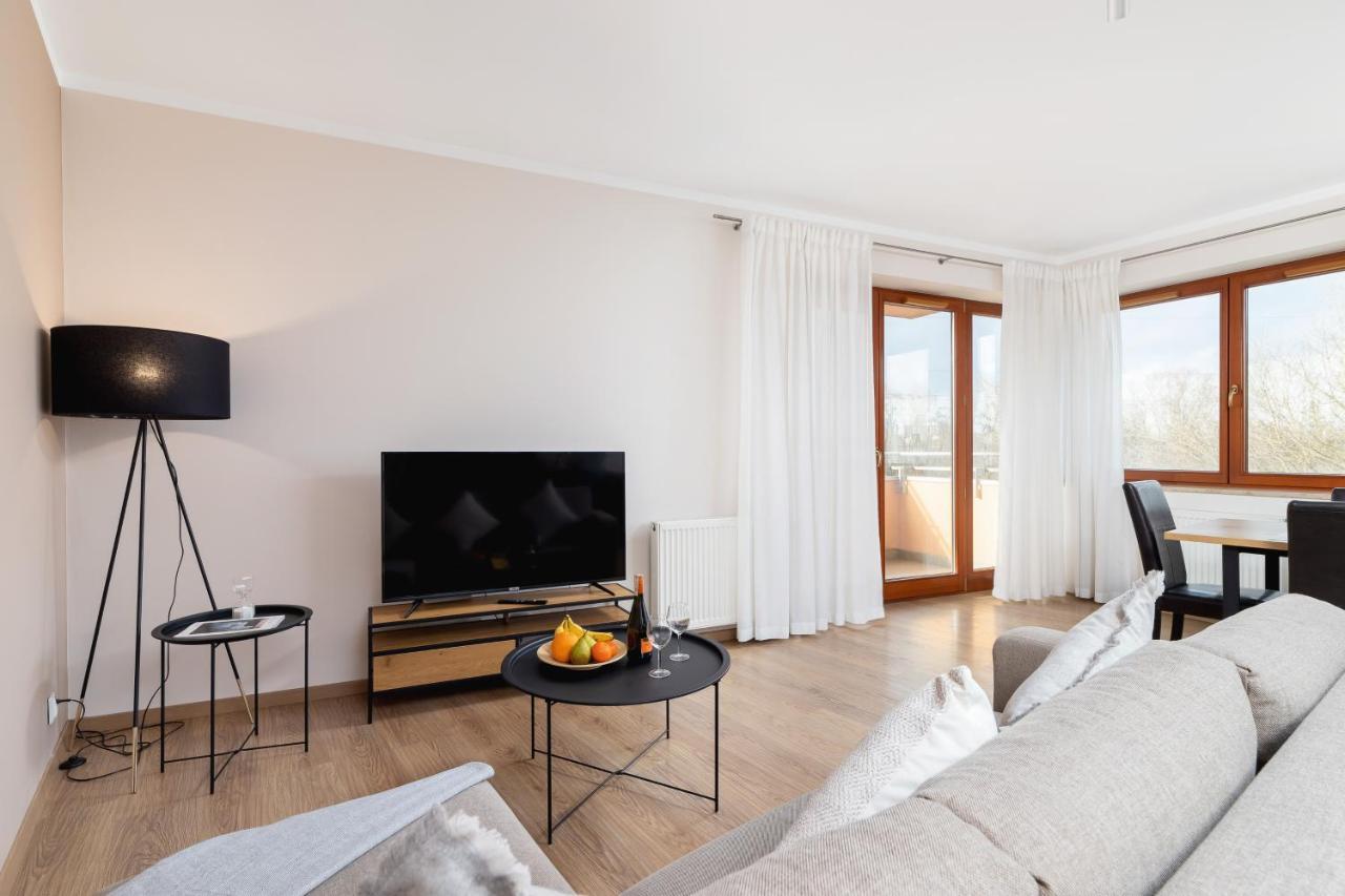 Apartamento Dzielnica XIII Podgórze Kraków by Renters Exterior foto